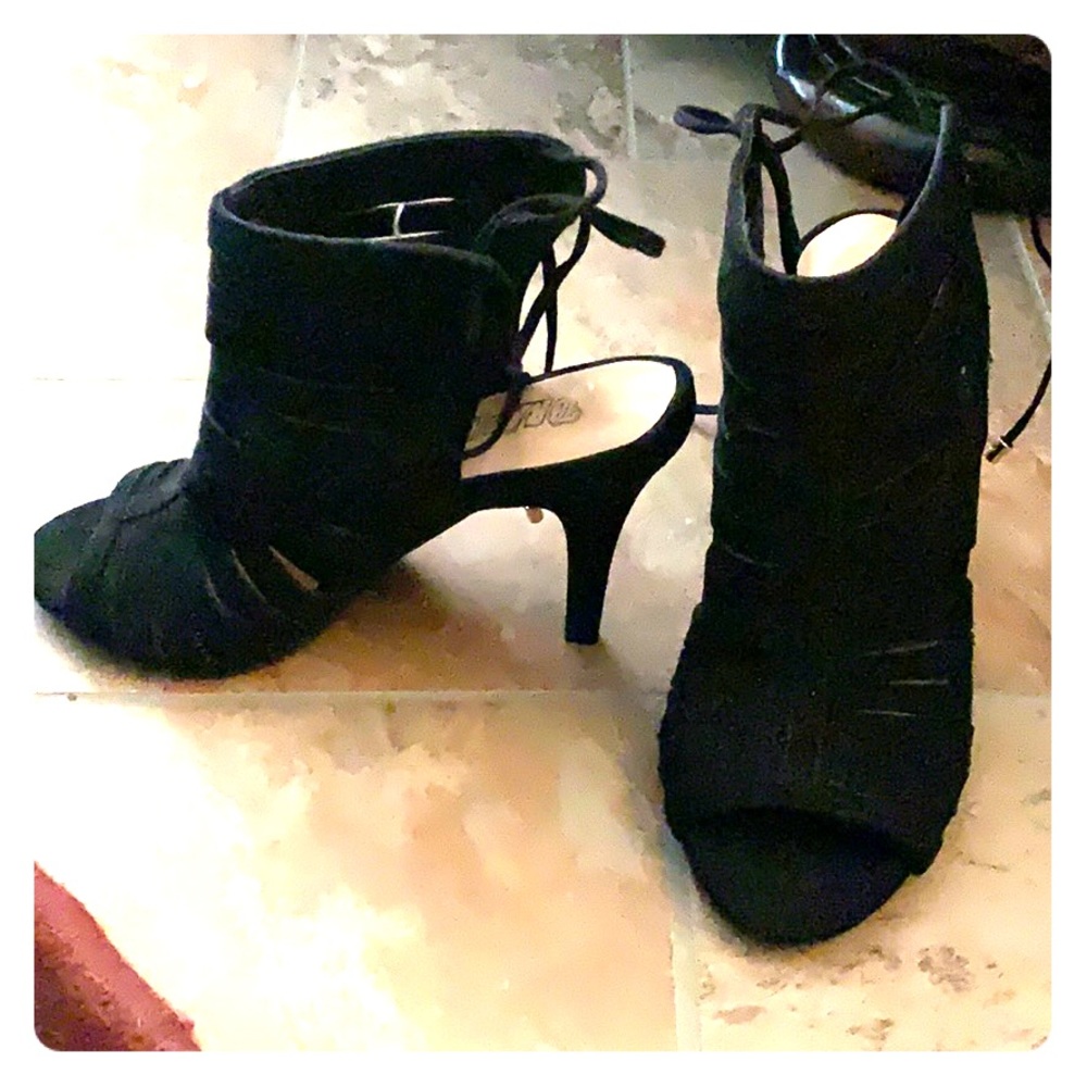 Brand New!! Brash heels size 5.5.